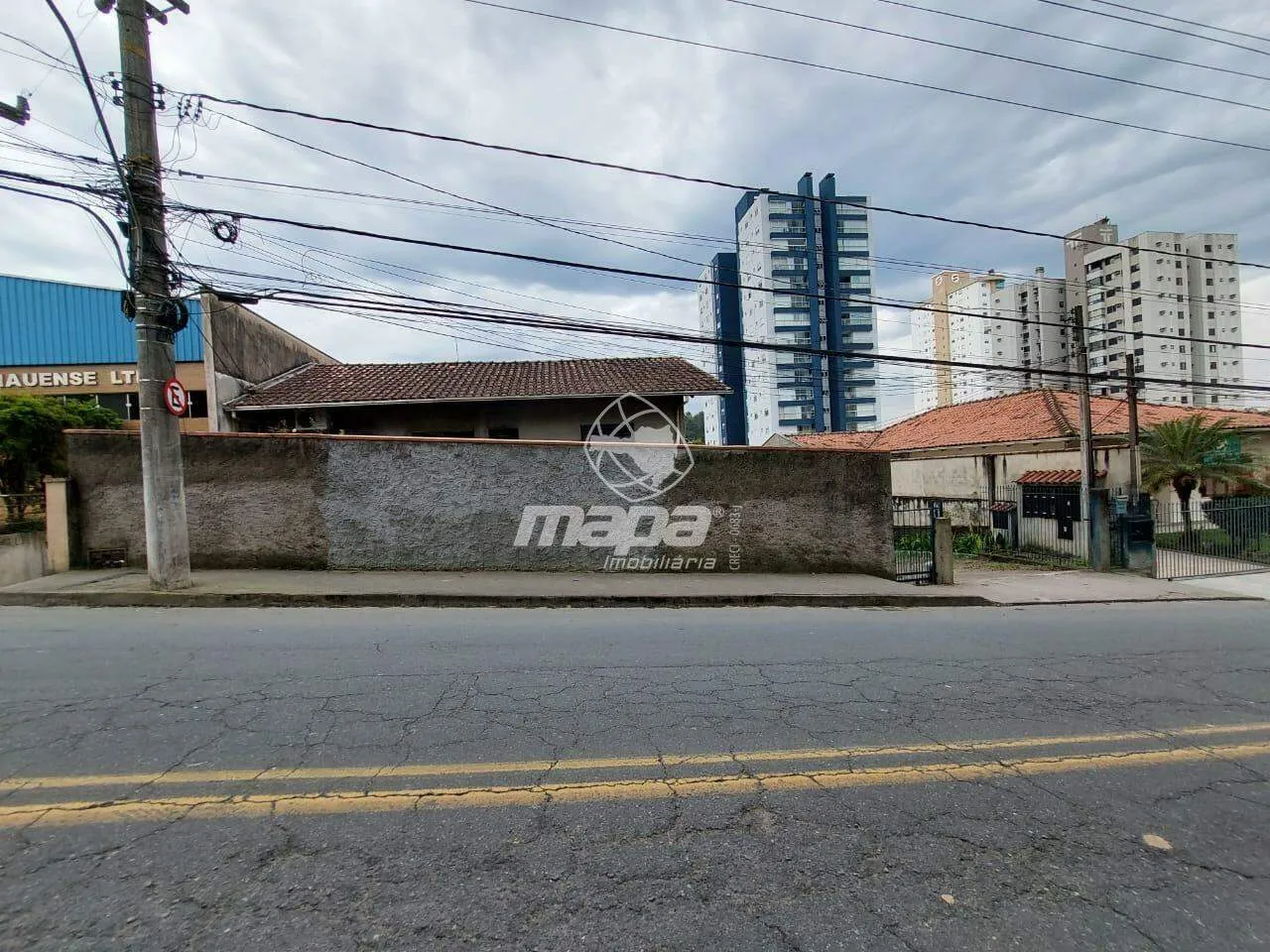 Casa á venda /permuta na Escola Agrícola - foto 1