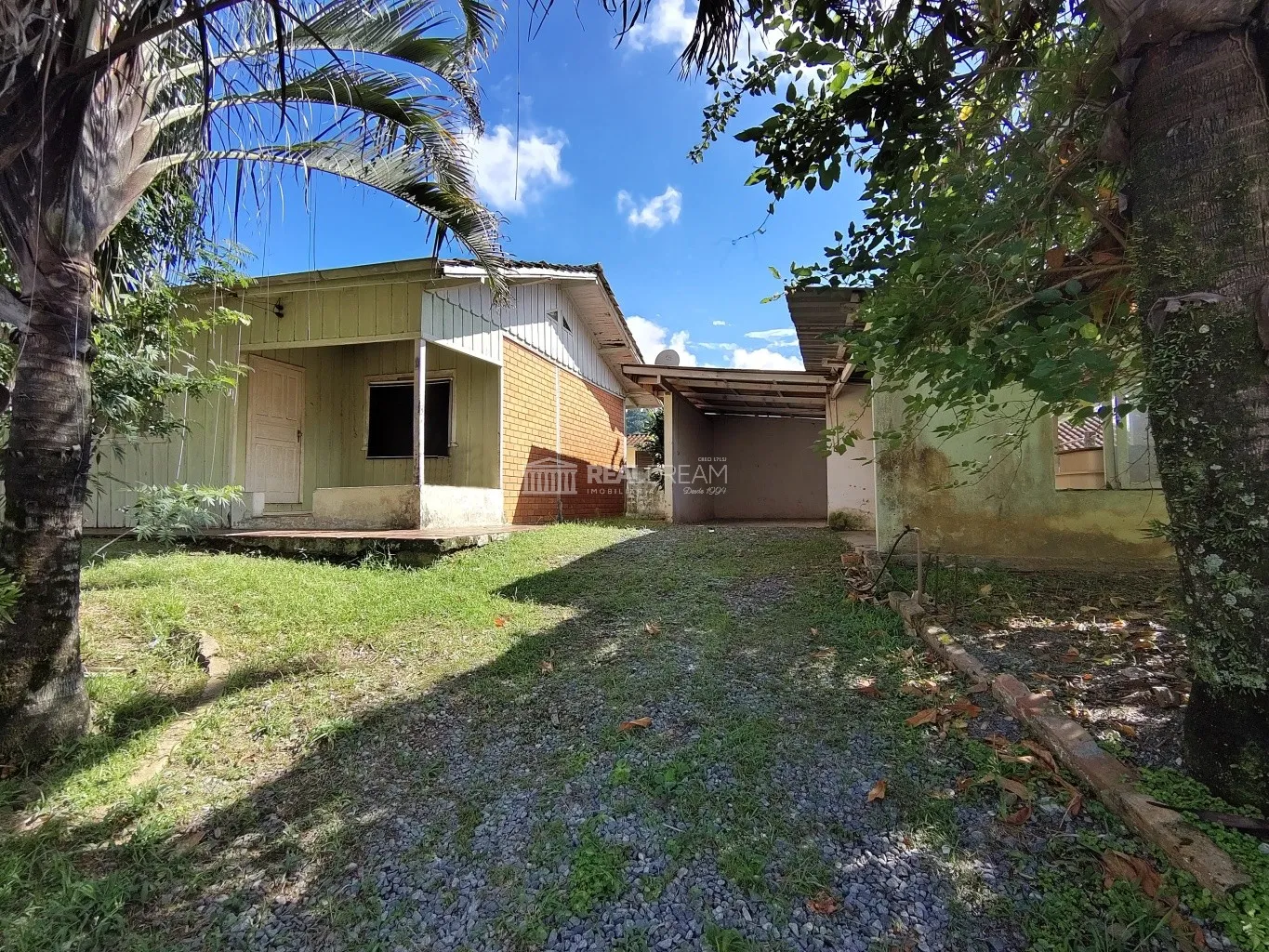 Casa de mista averbada com 4 dormitórios - foto 1