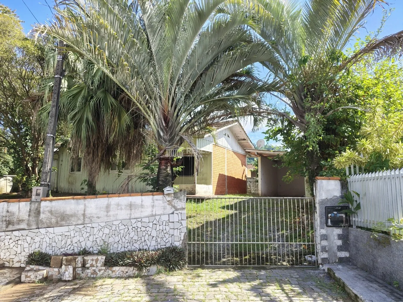 Casa de mista averbada com 4 dormitórios — foto 3