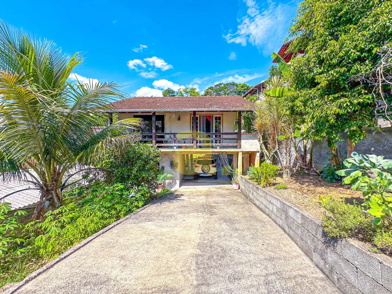 CASA A VENDA NO BAIRRO VELHA CENTRAL - foto 1