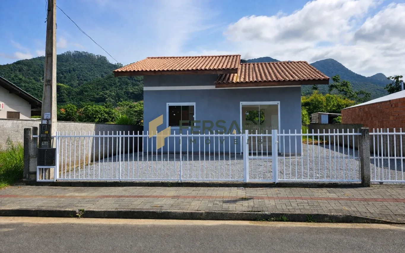 Belíssima casa de alvenaria com terreno individual de 360,00m - foto 1