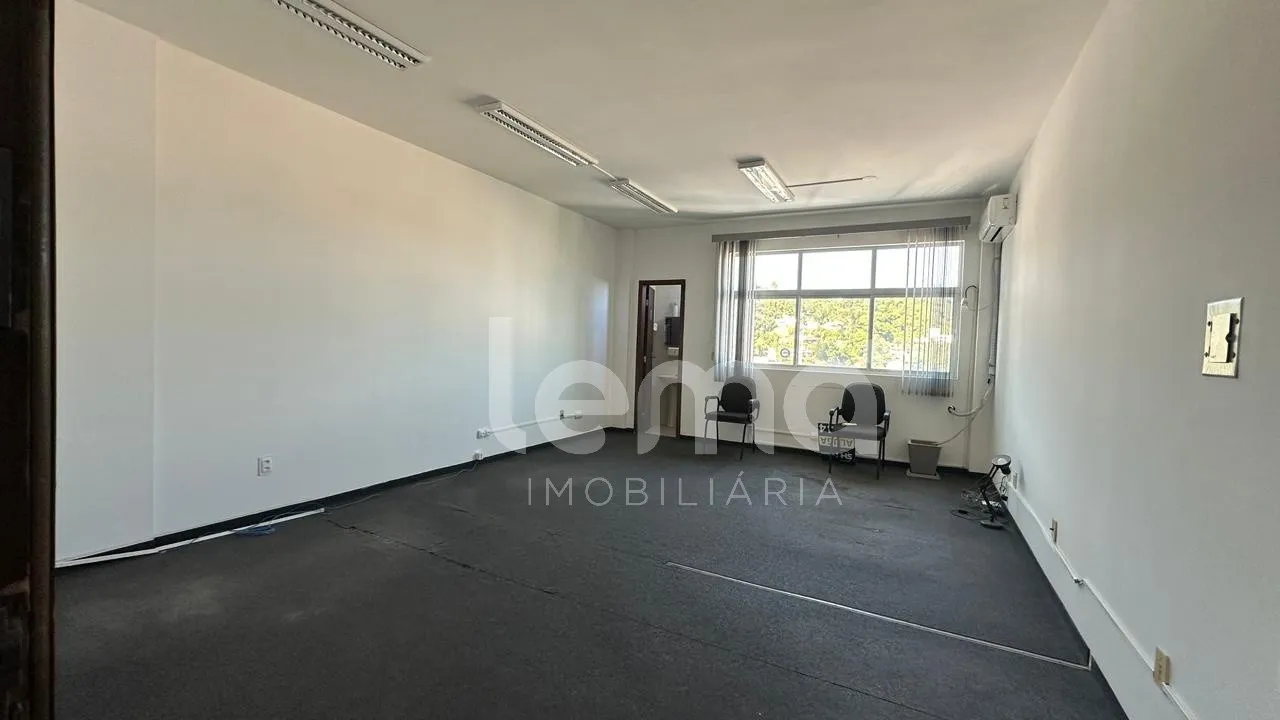 Sala comercial no Centro de Blumenau. — foto 4
