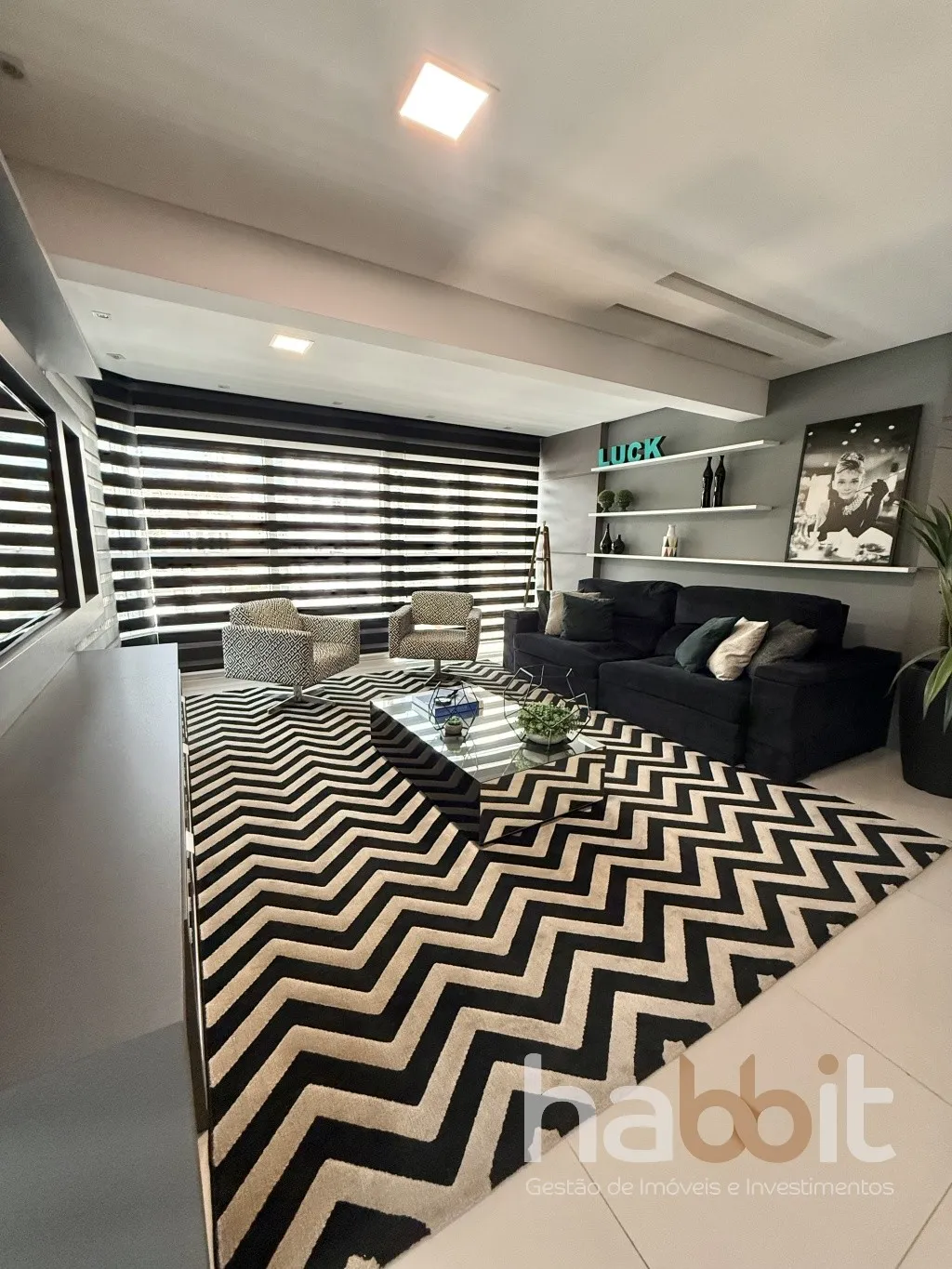 Cobertura Duplex mobiliada e decorada no Bairro Jardim Blumenau - foto 1