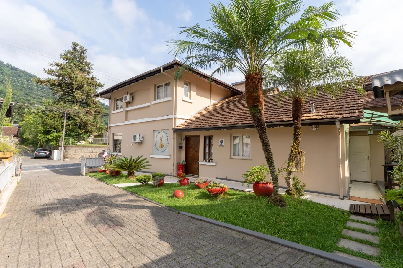 Residencial | Sala comercial | Escritório no Centro de Pomerode - Imóvel à Venda com 361m - foto 1