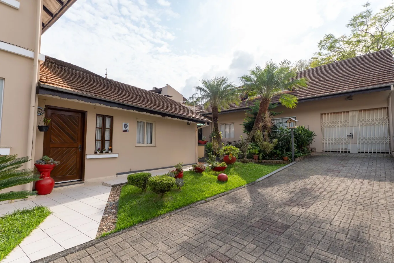 Residencial | Sala comercial | Escritório no Centro de Pomerode - Imóvel à Venda com 361m — foto 2