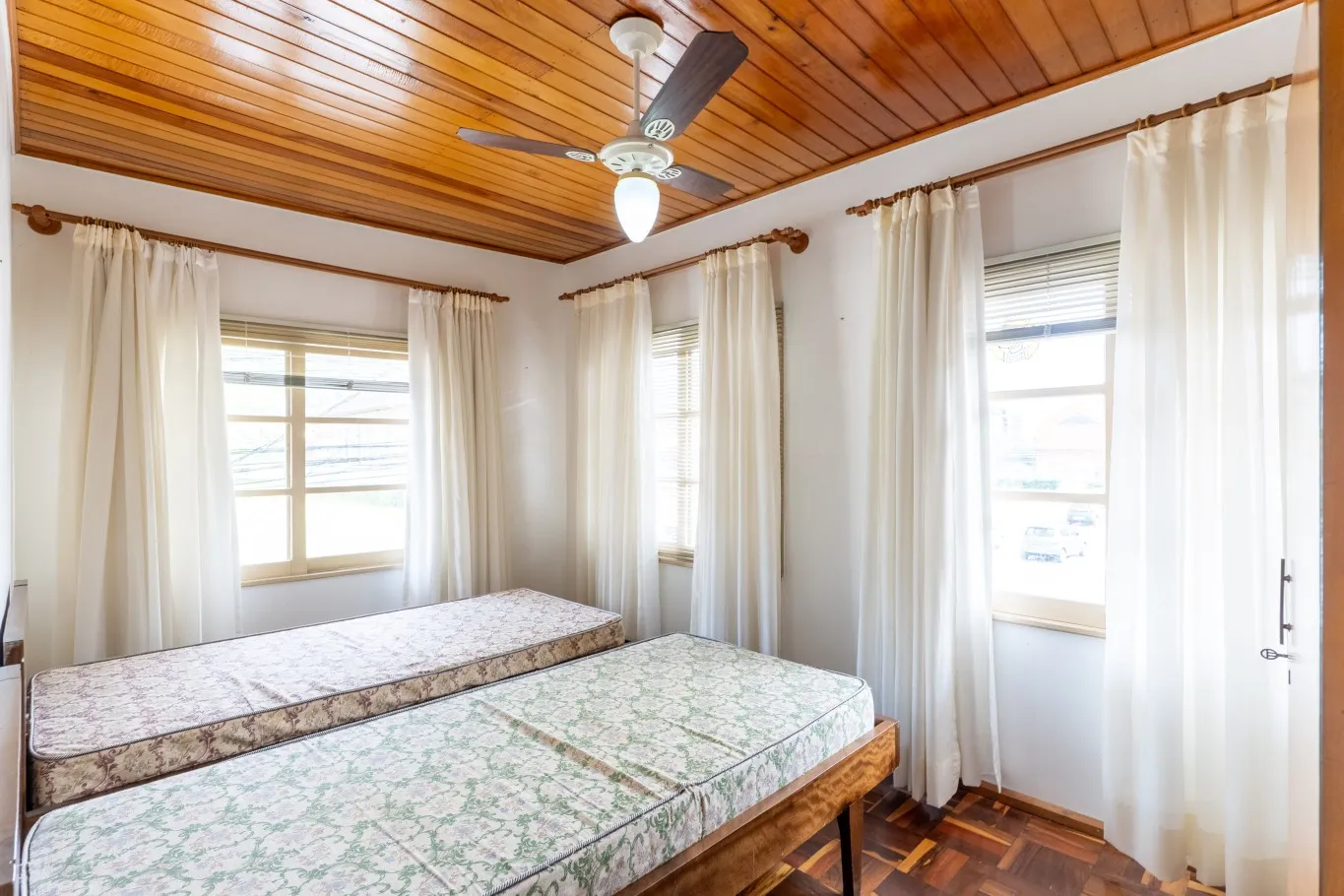 Residencial | Sala comercial | Escritório no Centro de Pomerode - Imóvel à Venda com 361m — foto 5