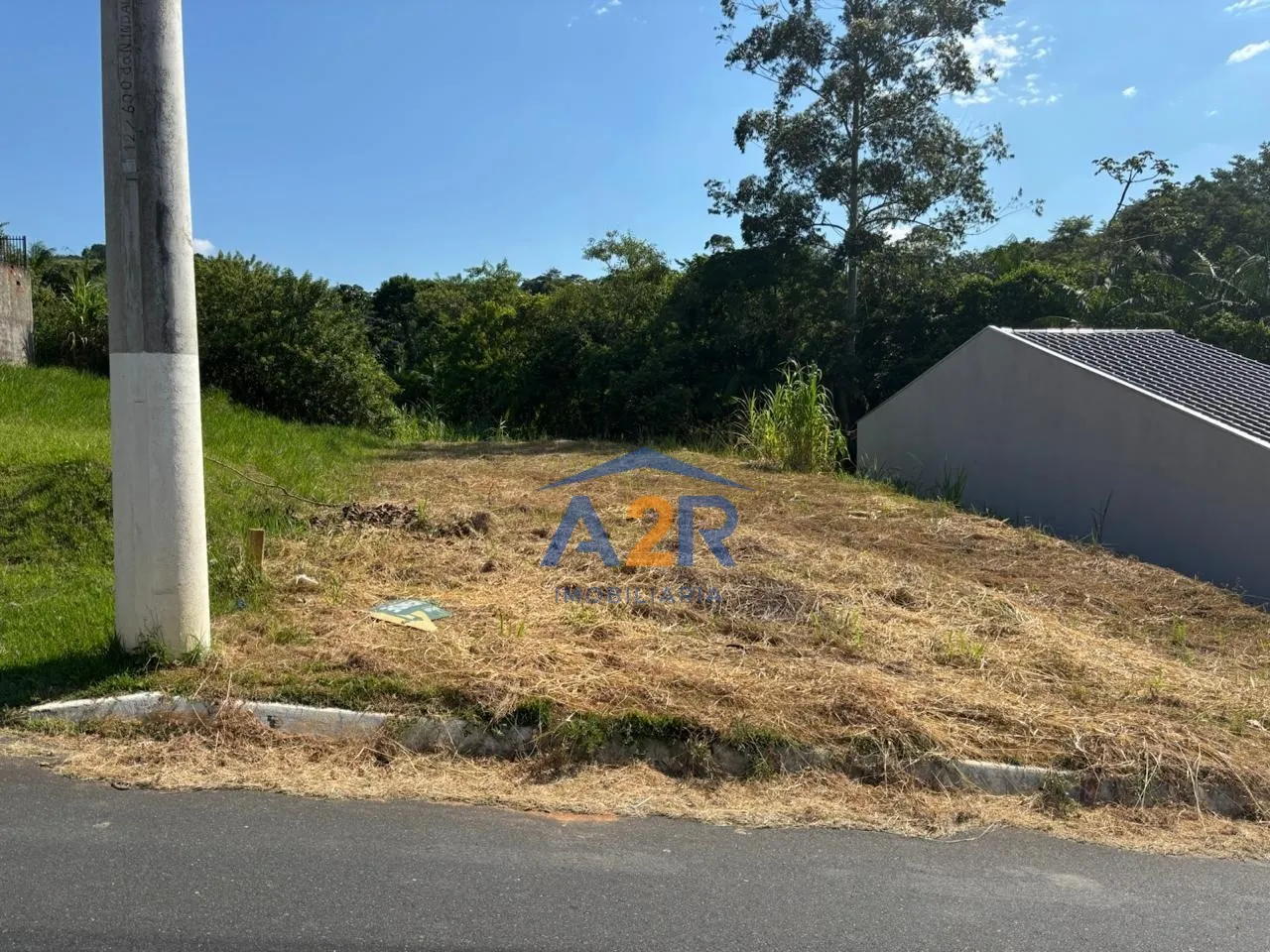 Terreno Pronto para Construir no Bairro Estrada das Areias - foto 1