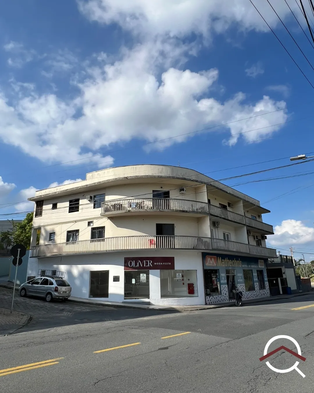 Apartamento de 3 dormtirios e ampla sacada - foto 1