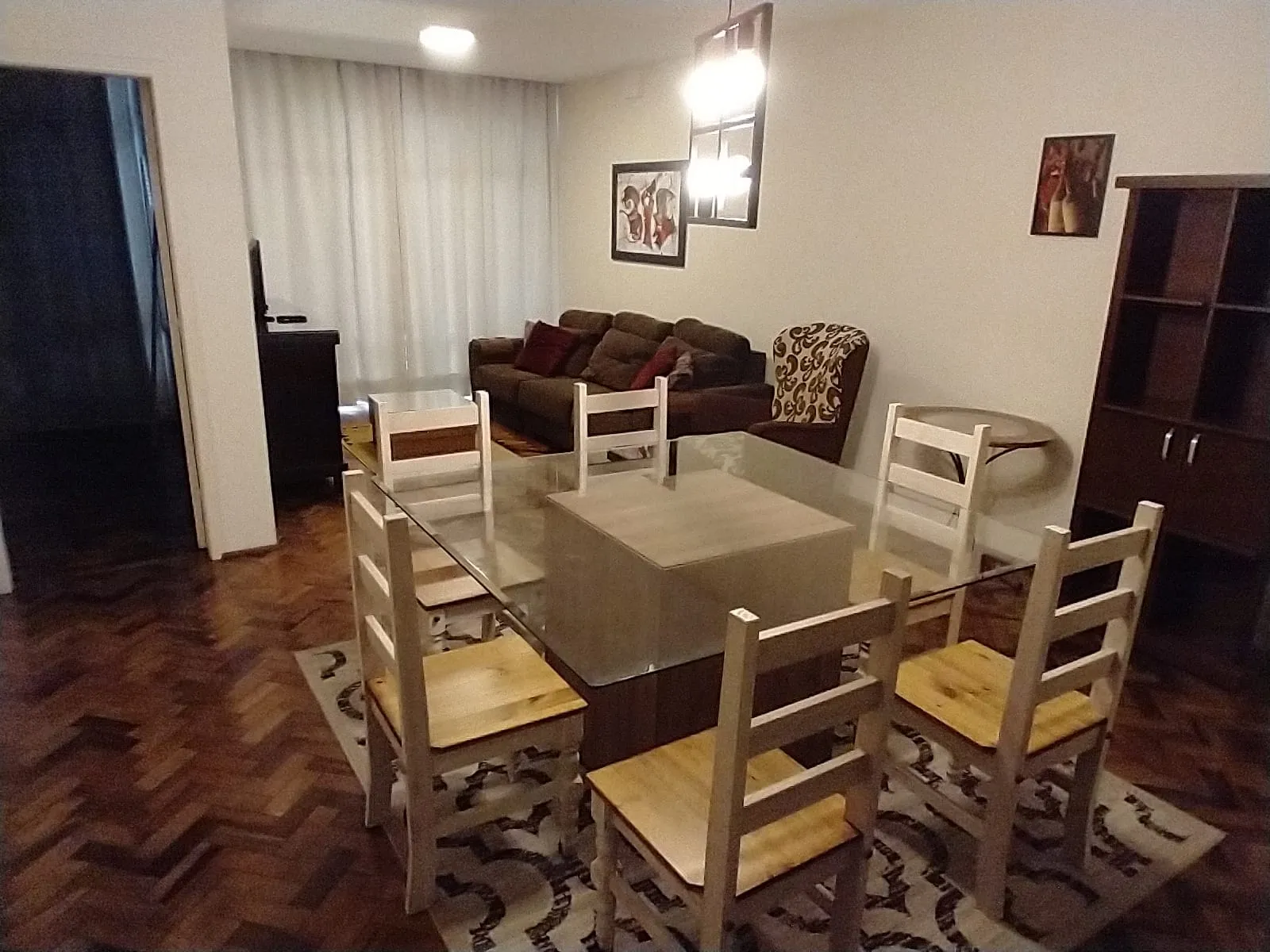 Apartamento no Bairro Centro de Blumenau com 4 Dormitórios (2 Suítes). — foto 2