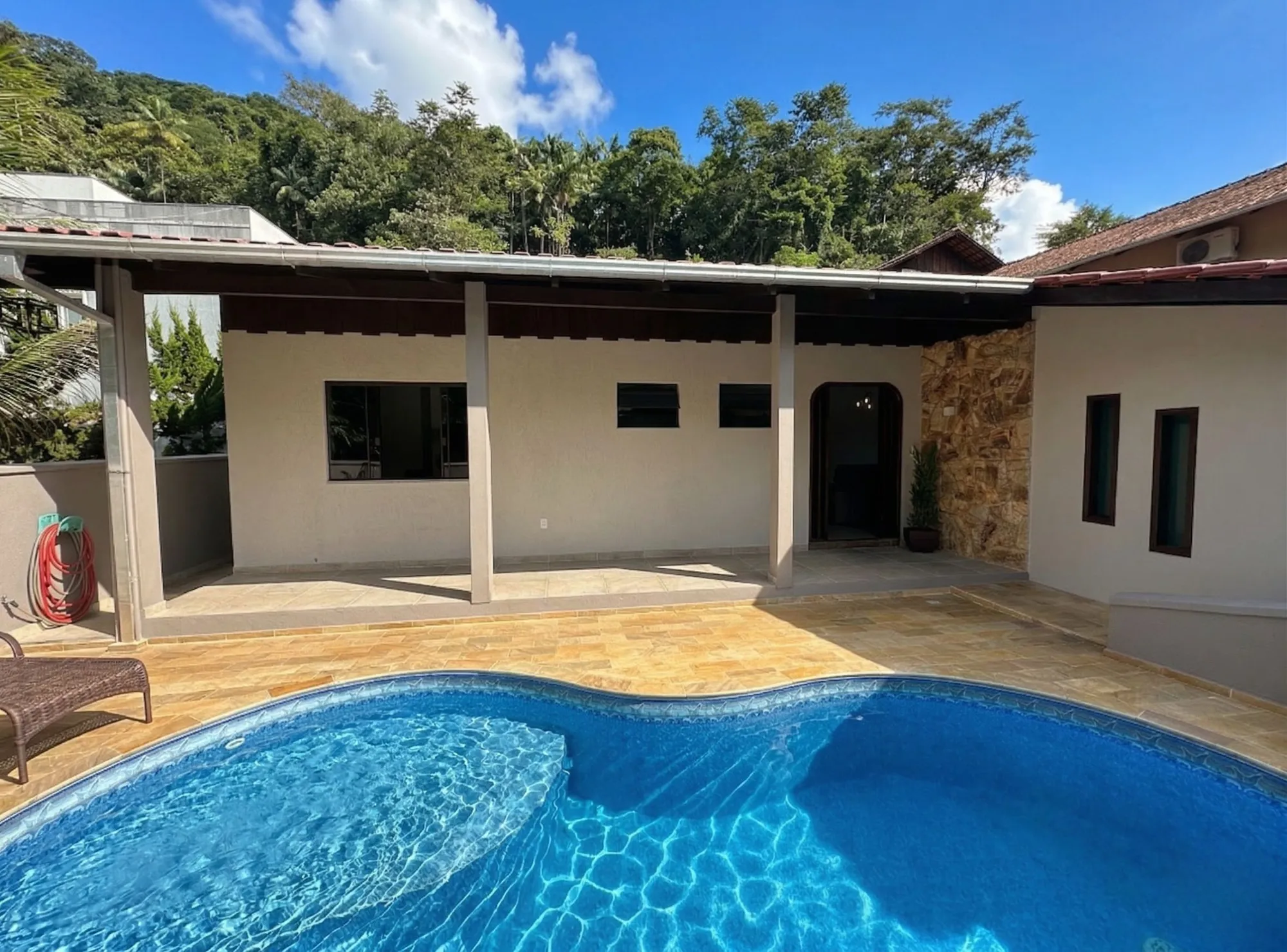 Casa de 04 Quartos: Terreno de 748 m² no Coração da Velha — foto 3