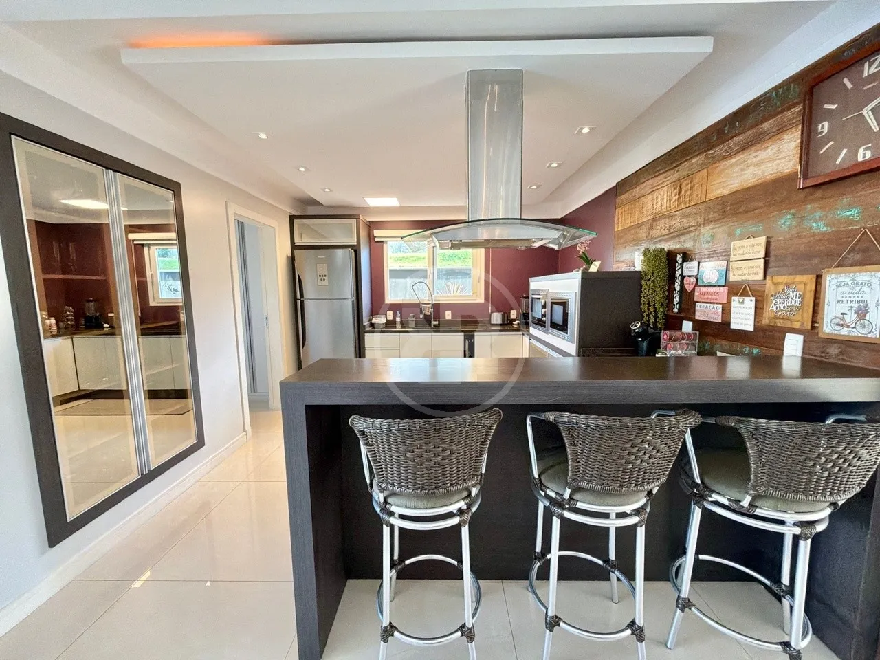 Casa de Luxo com 3 Suítes, Piscina e Energia Solar no Golden Park - Alto Padrão em Blumenau — foto 7