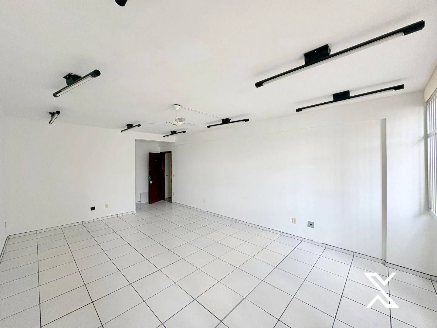 Sala para alugar, 38 m por R$ 1.333,00 - Centro - Blumenau/SC — foto 2