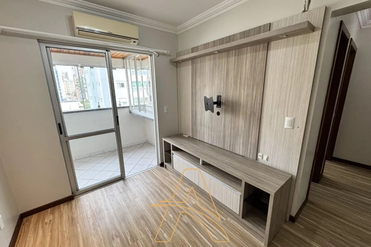 Apartamento Semi Mobiliado com 2 Dormitórios no Victor Konder - foto 1