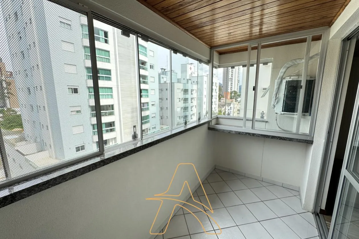 Apartamento Semi Mobiliado com 2 Dormitórios no Victor Konder — foto 7