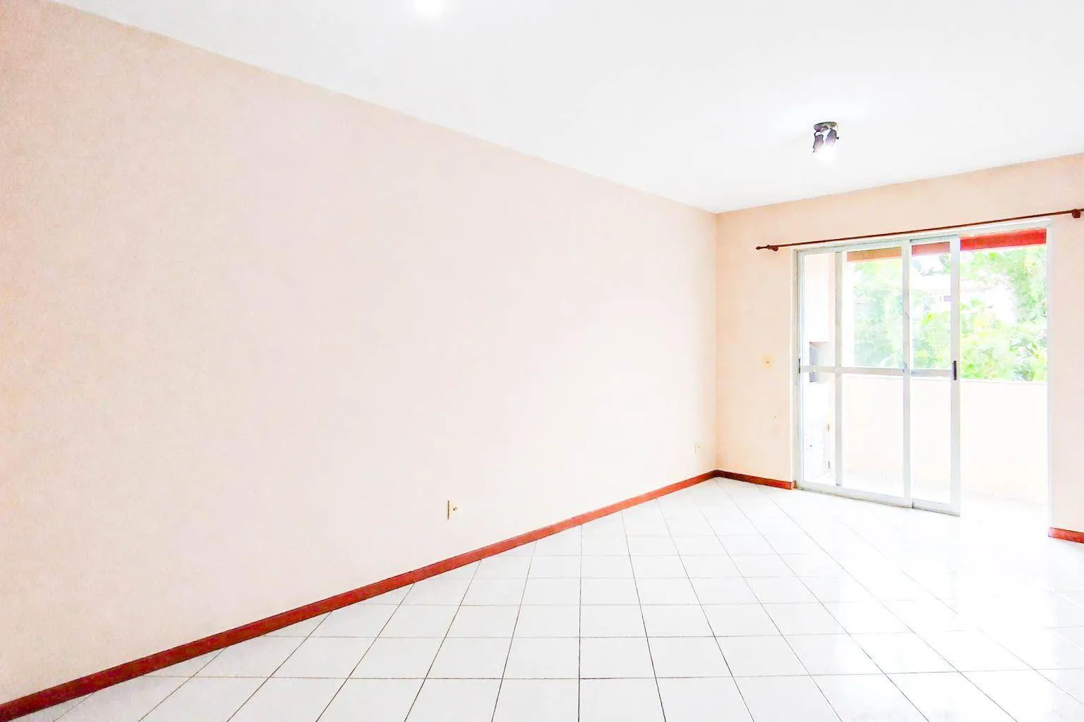 Apartamento com 2 dormitórios à venda, 62 m por R$ 330.000,00 - Velha - Blumenau/SC — foto 2