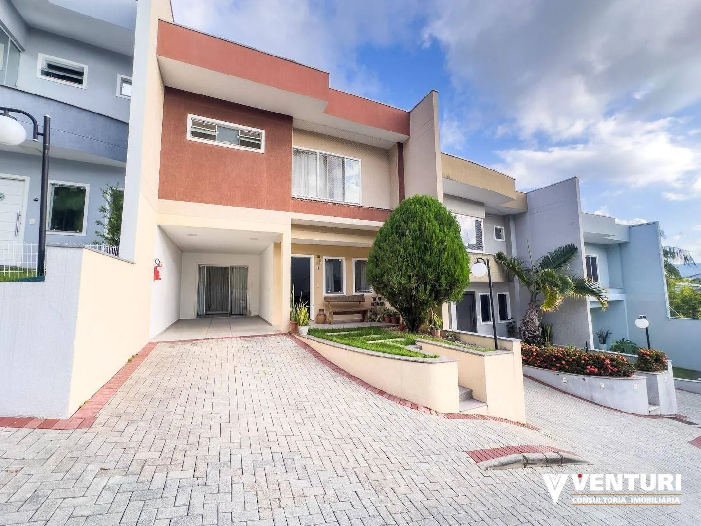 Casa · à venda · 3 quartos · 167m² · Velha, Blumenau