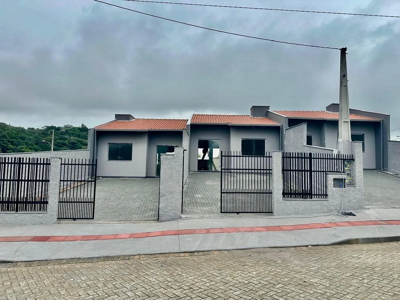 Casa - 2 quartos - 2 vagas - foto 1