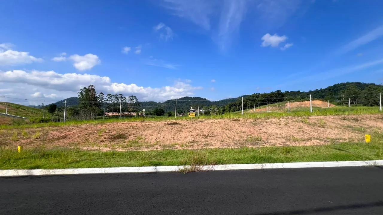 Terreno plano no Loteamento Golden Life com 450,00m - foto 1