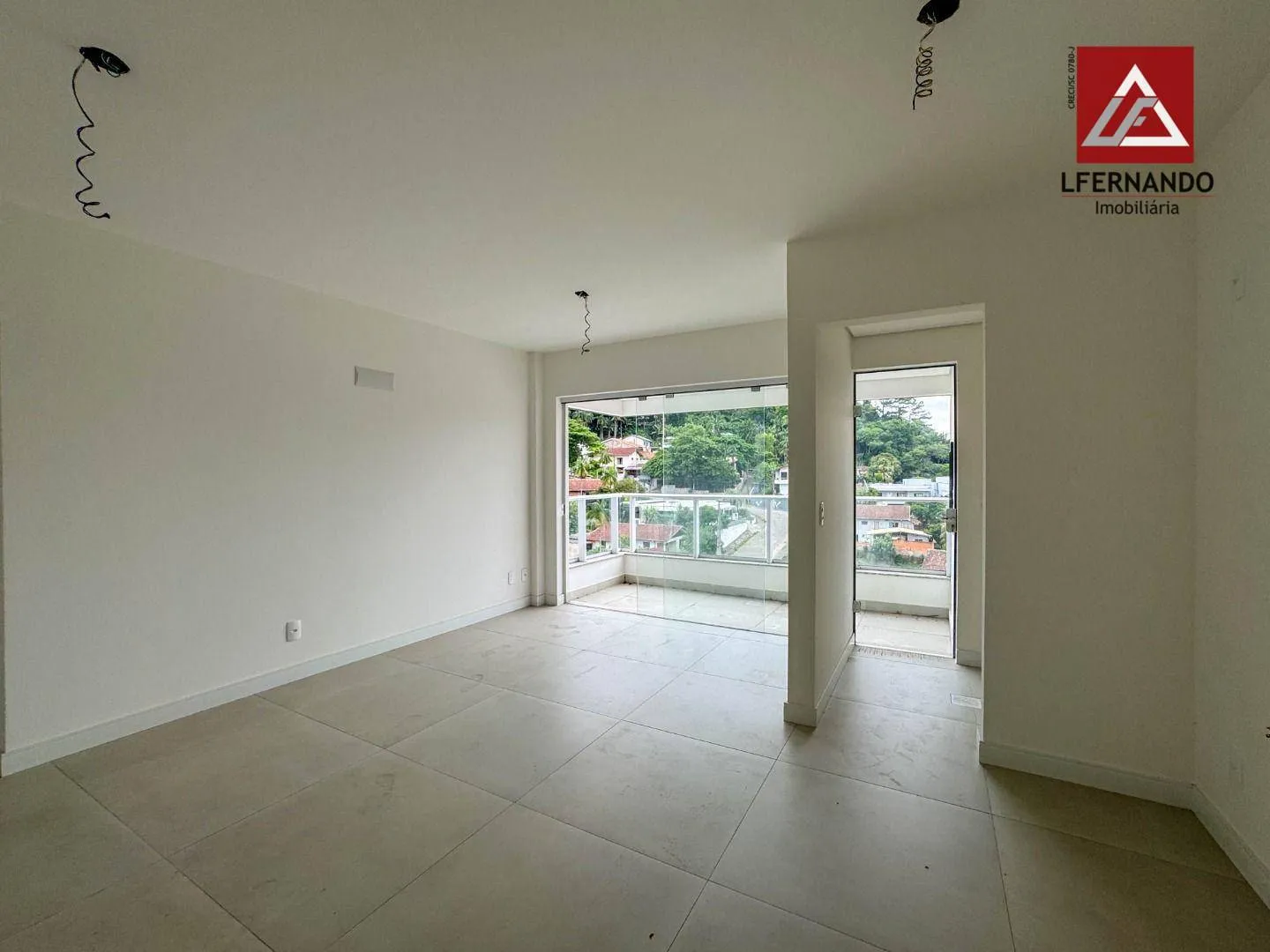 Apartamento novo com 2 dormitórios, sendo 1 suíte à venda, 70 m por R$ 560.000 - Salto - Blumenau/SC — foto 4