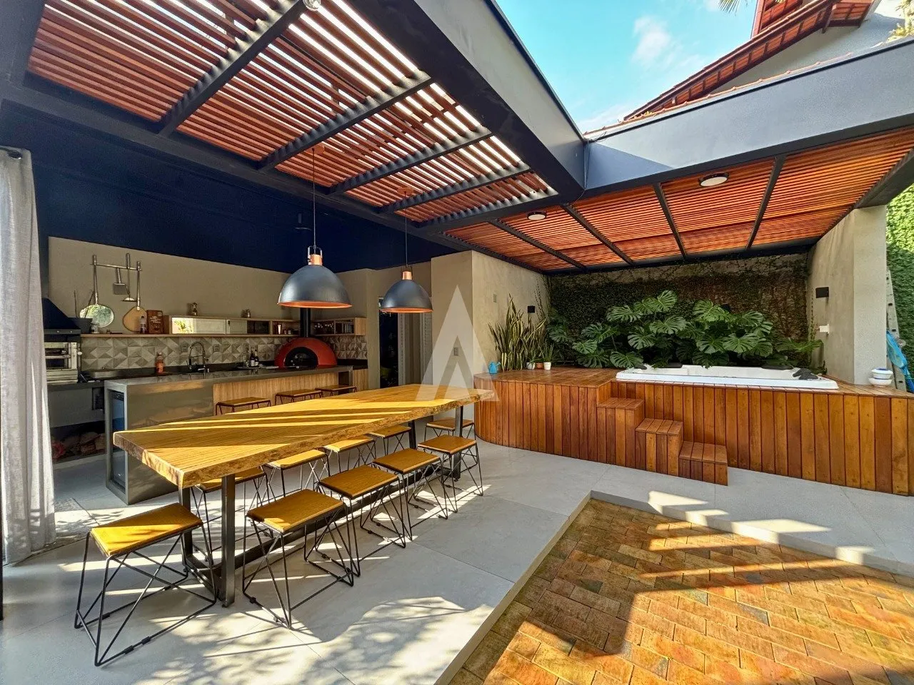 Casa com 1 suíte e 2 quartos à venda no bairro Boa Vista em Joinville-SC por R$1.250.000,00., — foto 3