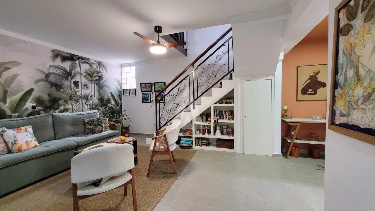 Sobrado com 2 suítes e 2 quartos à venda no bairro Costa e Silva em Joinville-SC por R$999.000,00. — foto 4