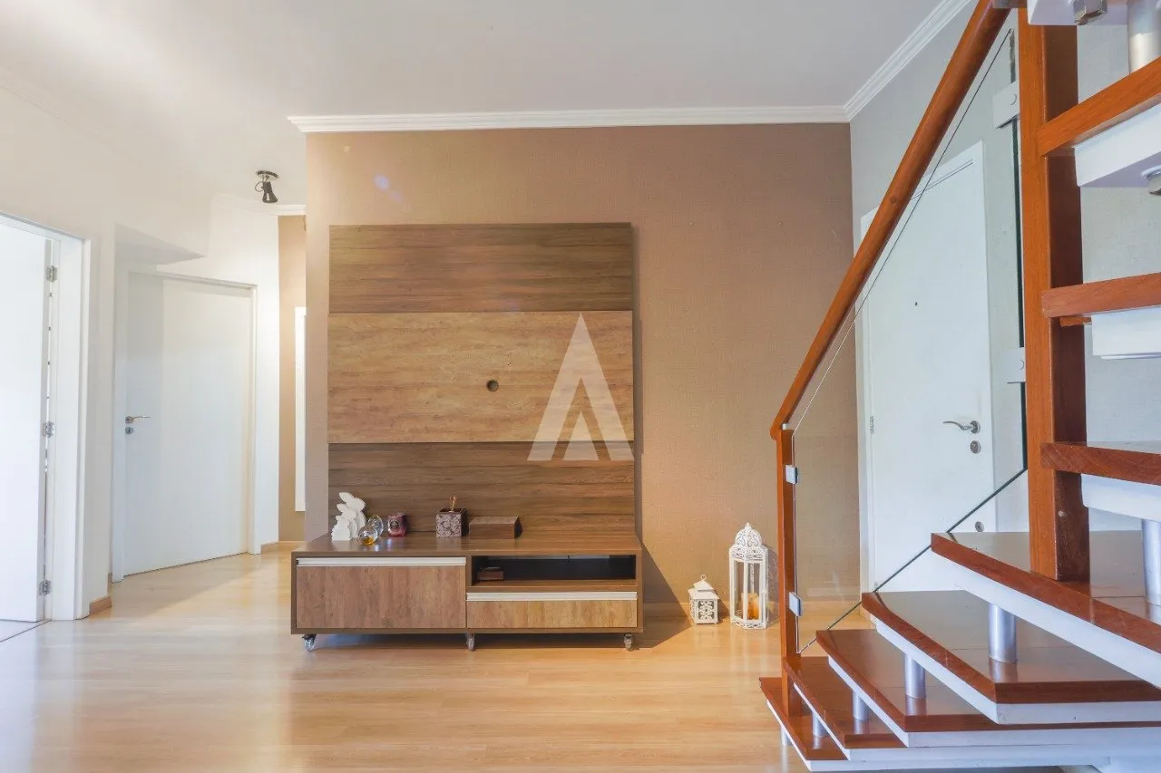 Cobertura duplex com 1 suíte e 2 quarto(s) à venda no bairro Atiradores em Joinville-SC. Valor: R$780.000,00. — foto 3