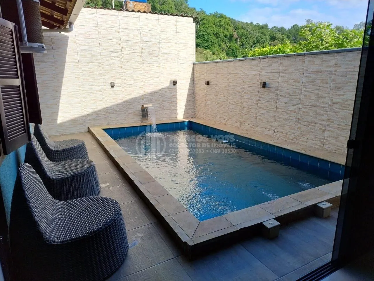 Casa com Piscina na Itoupava Central — foto 2