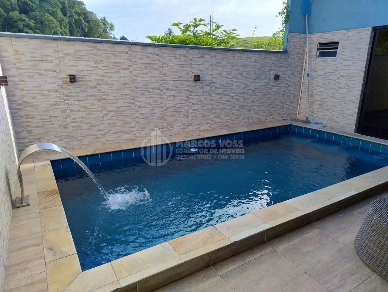 Casa com Piscina na Itoupava Central — foto 3