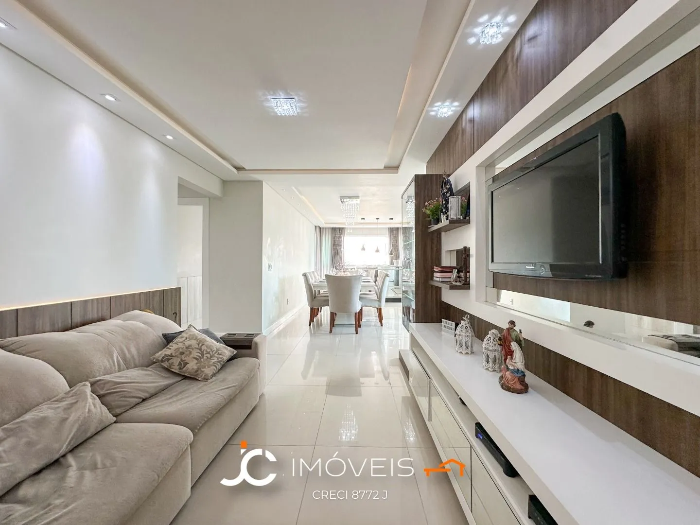 Apartamento alto padrão 3 Dormitórios sendo uma suíte - Itoupava Seca - foto 1