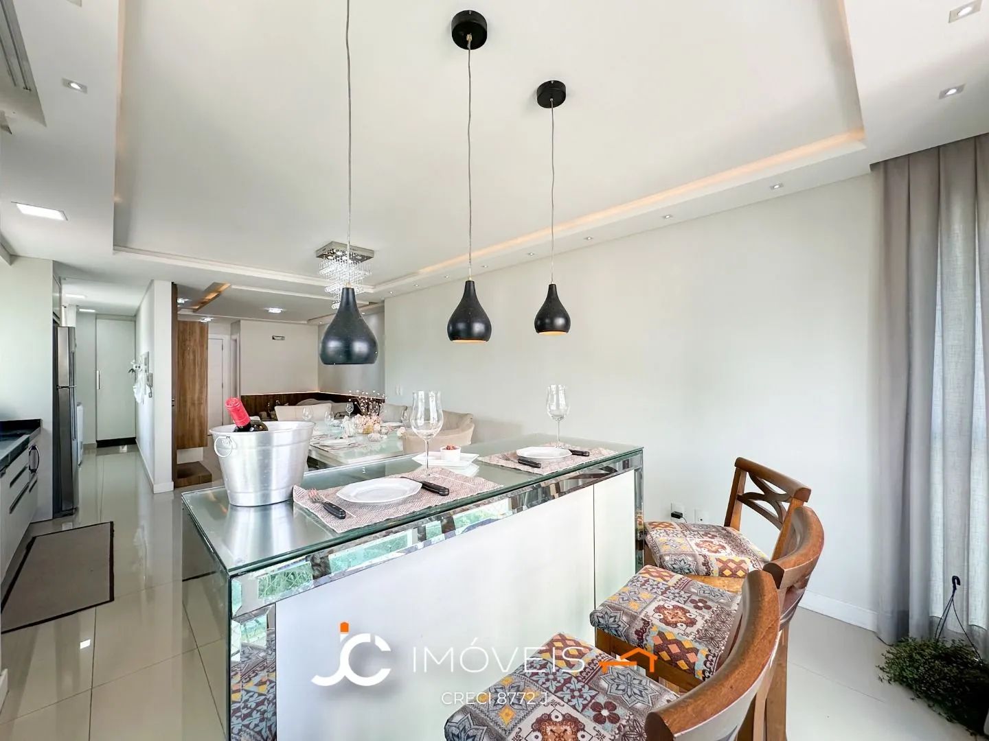 Apartamento alto padrão 3 Dormitórios sendo uma suíte - Itoupava Seca — foto 7