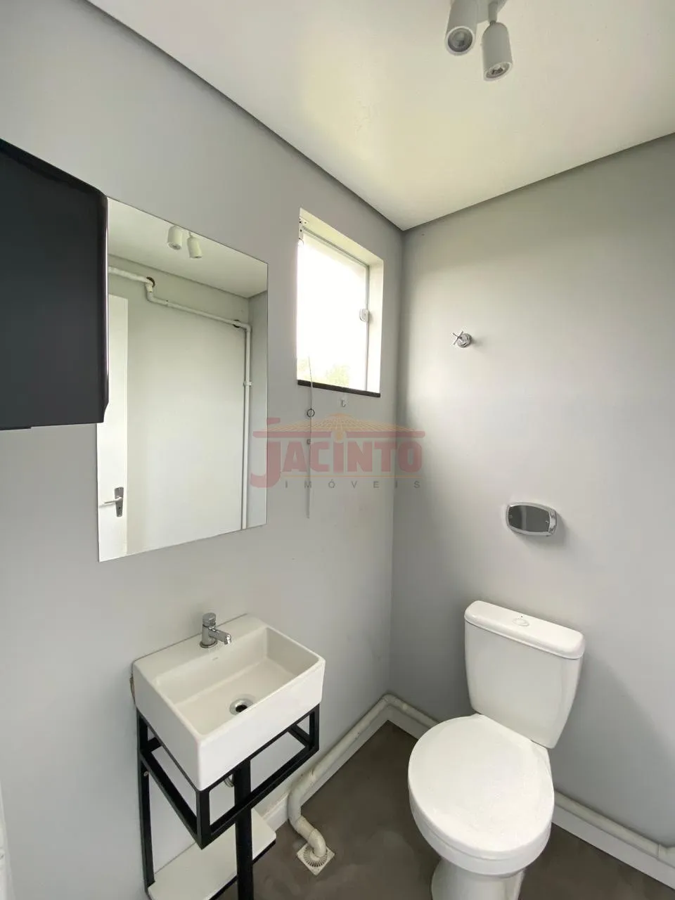 Sala comercial de aproximadamente 15m no Itoupava Office, bairro Itoupava Central. — foto 2