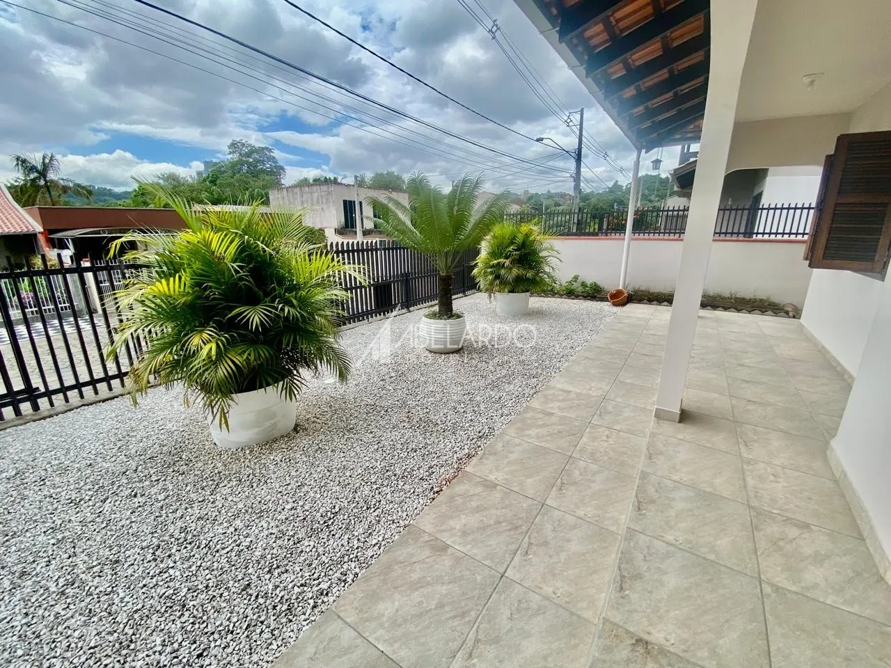 CASA PARA LOCAÇÃO NO BAIRRO ÁGUA VERDE, EM BLUMENAU — foto 3