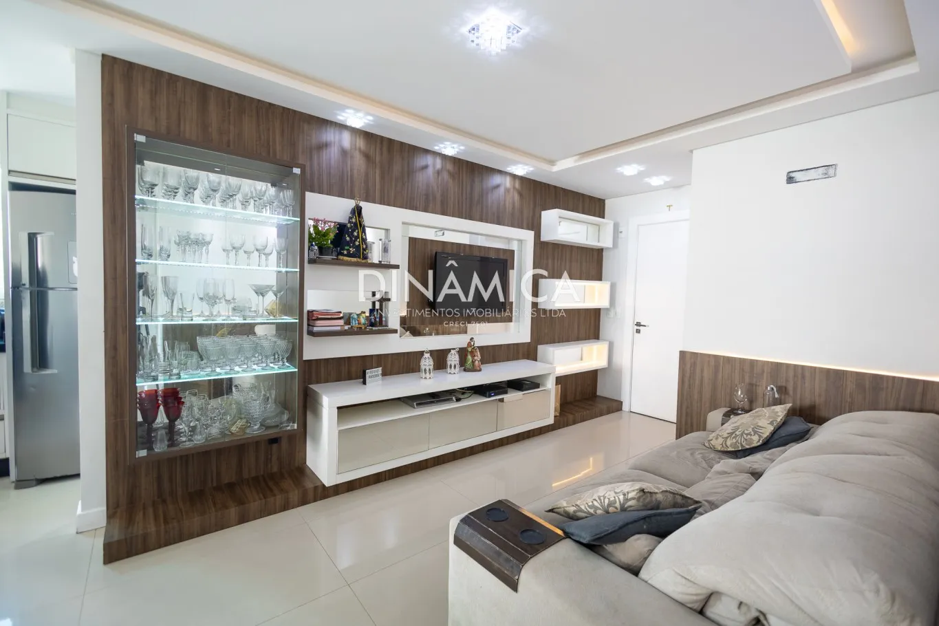 Excelente apartamento totalmente mobiliado no Bairro Itoupava Seca — foto 2