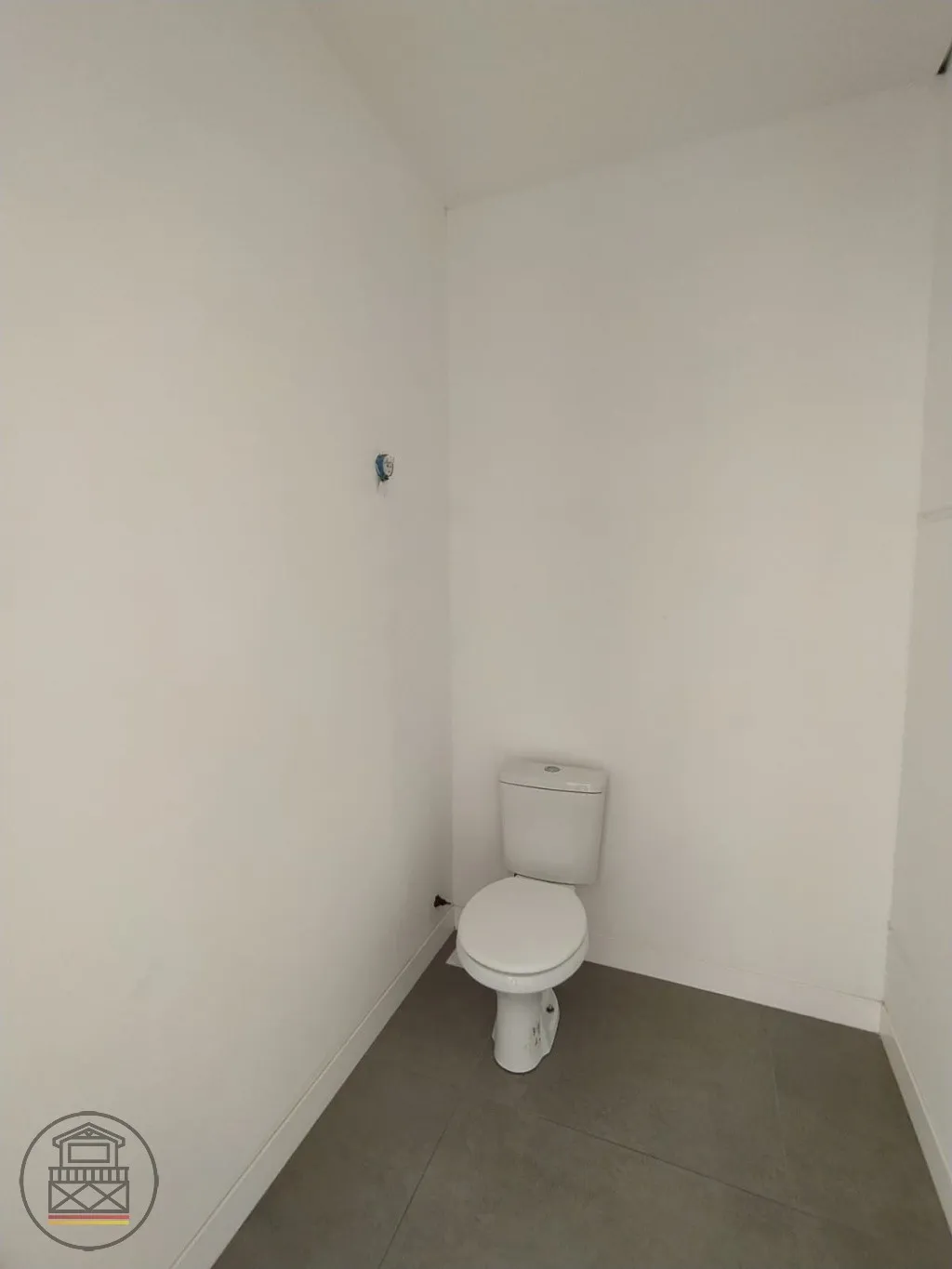 Empreendimento Comercial de Alto Padrão em Fase de Construção, Anexo ao Posto Peruzzo. — foto 5