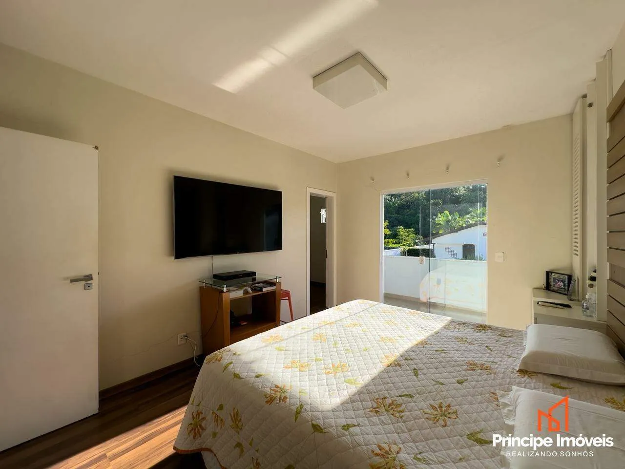 Casa com 3 quartos no Atiradores em Joinville — foto 3