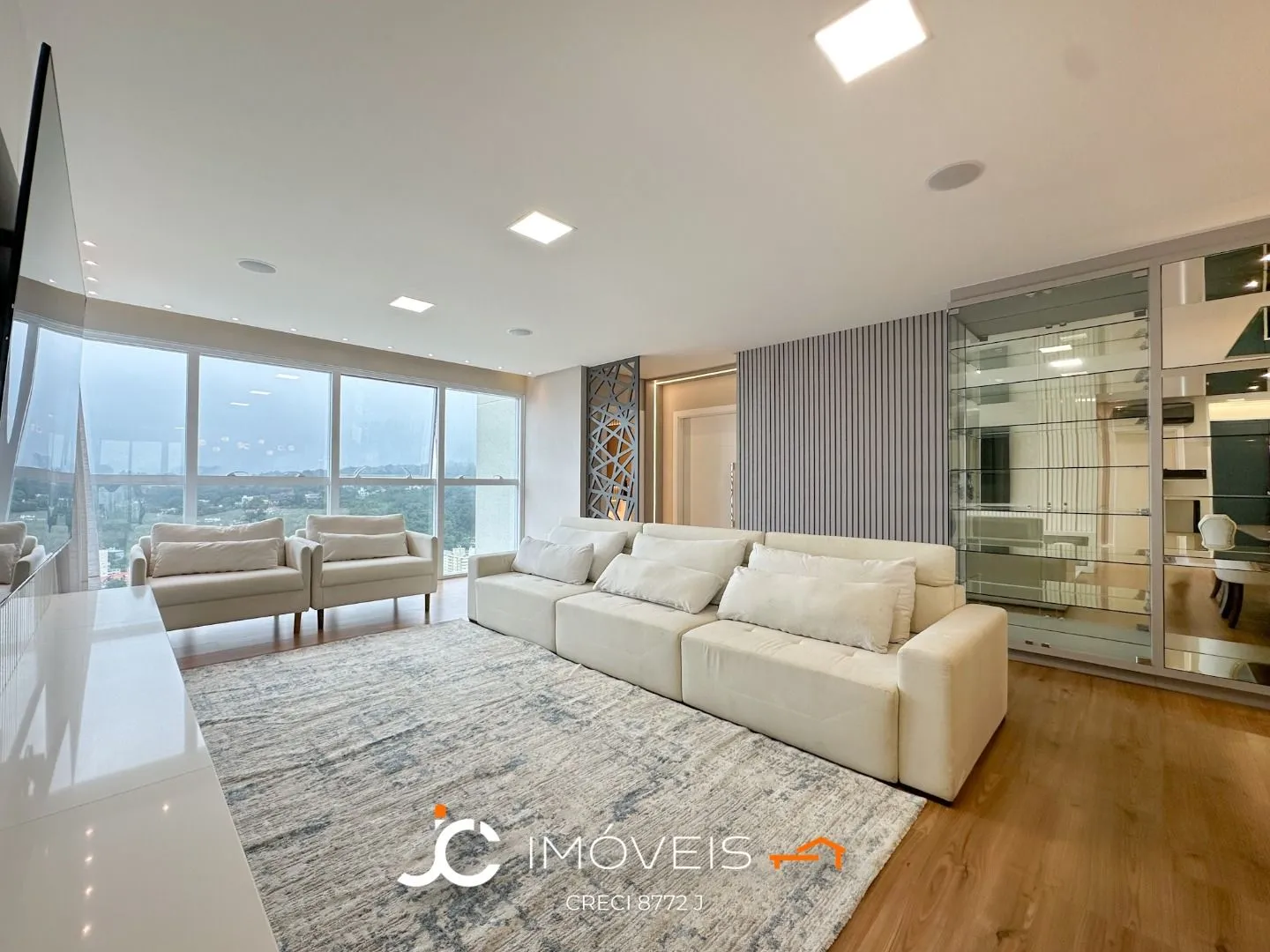 Apartamento alto padrão 3 Dormitórios todas suítes e 3 Vagas cobertas - Victor Konder - foto 1