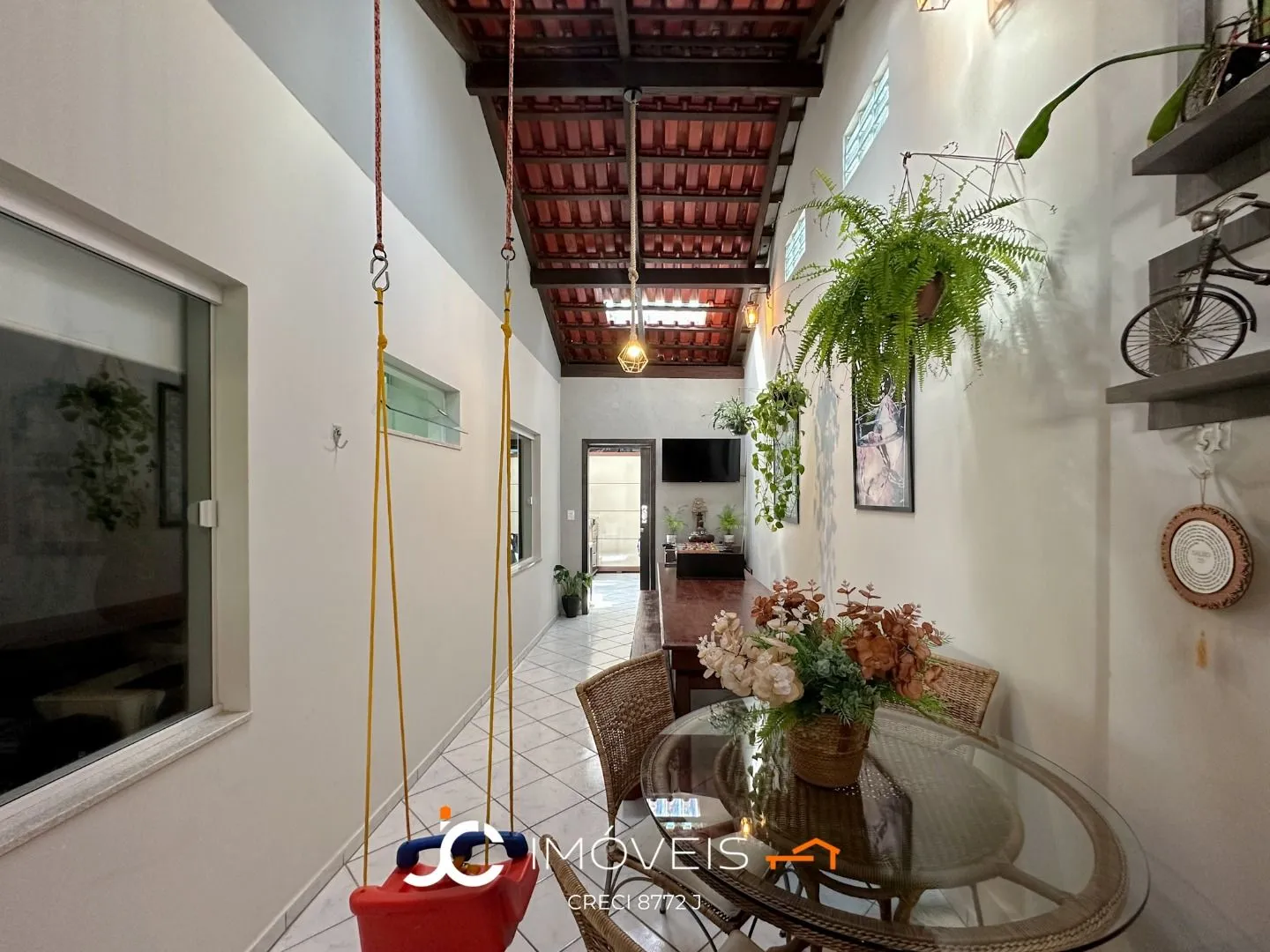 Casa 4 Dormitorios sendo uma suite - Velha — foto 4