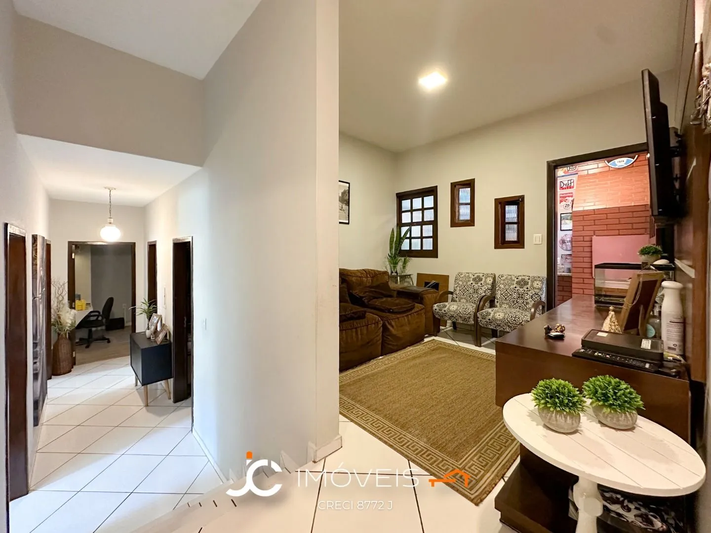 Casa 4 Dormitorios sendo uma suite - Velha — foto 6