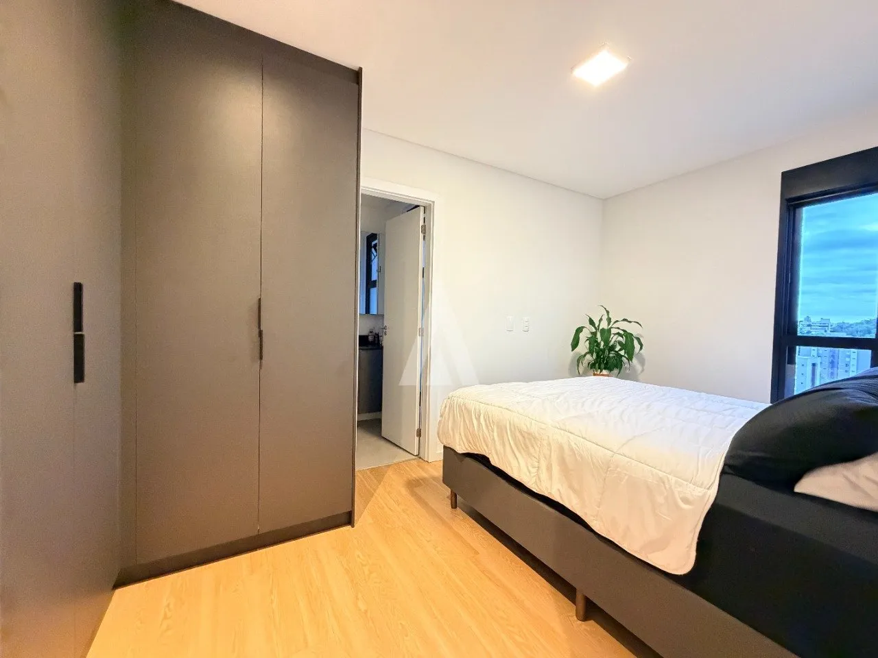 Apartamento com 1 suíte e 1 quarto à venda no bairro América em Joinville-SC por R$620.000,00. — foto 6