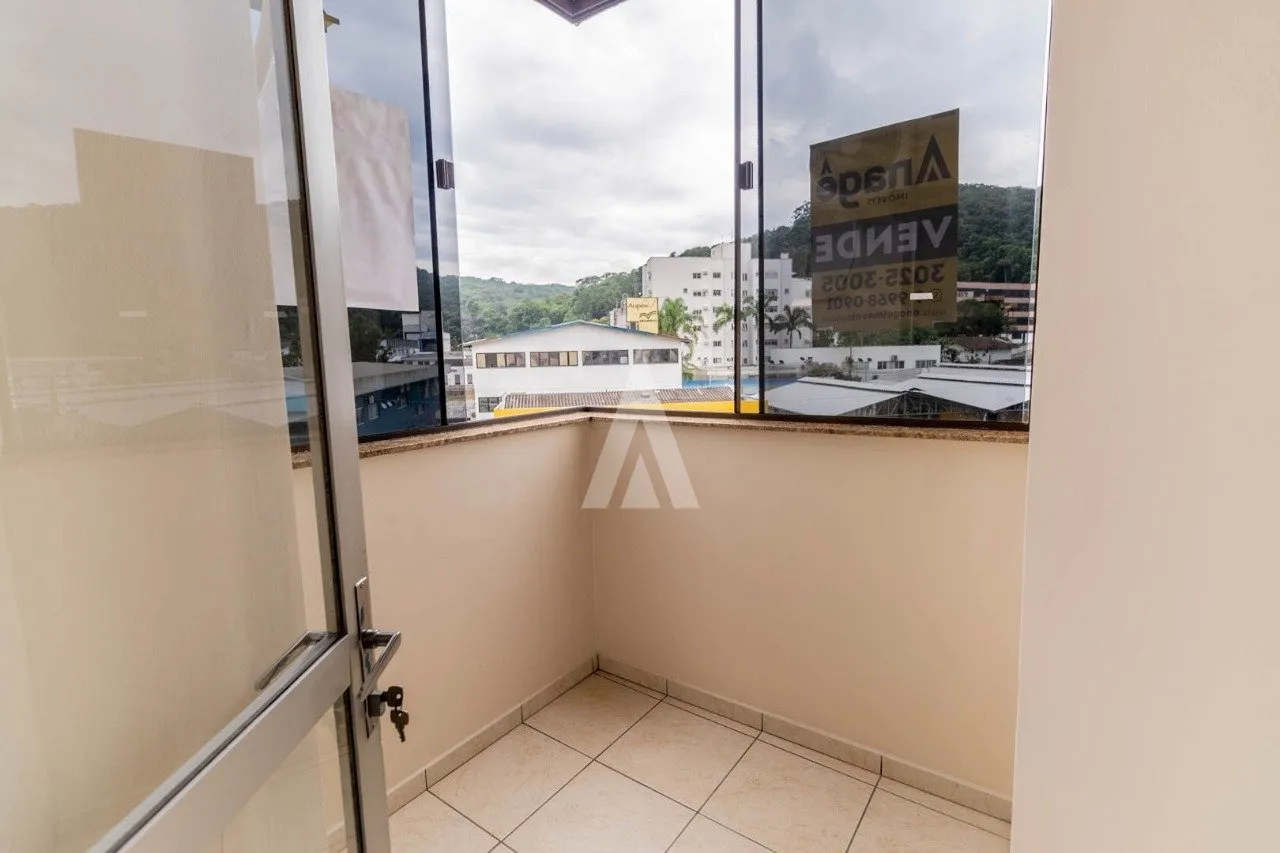 Apartamento com 1 suíte e 2 quartos à venda no bairro Saguaçu em Joinville-SC por R$480.000,00. — foto 6