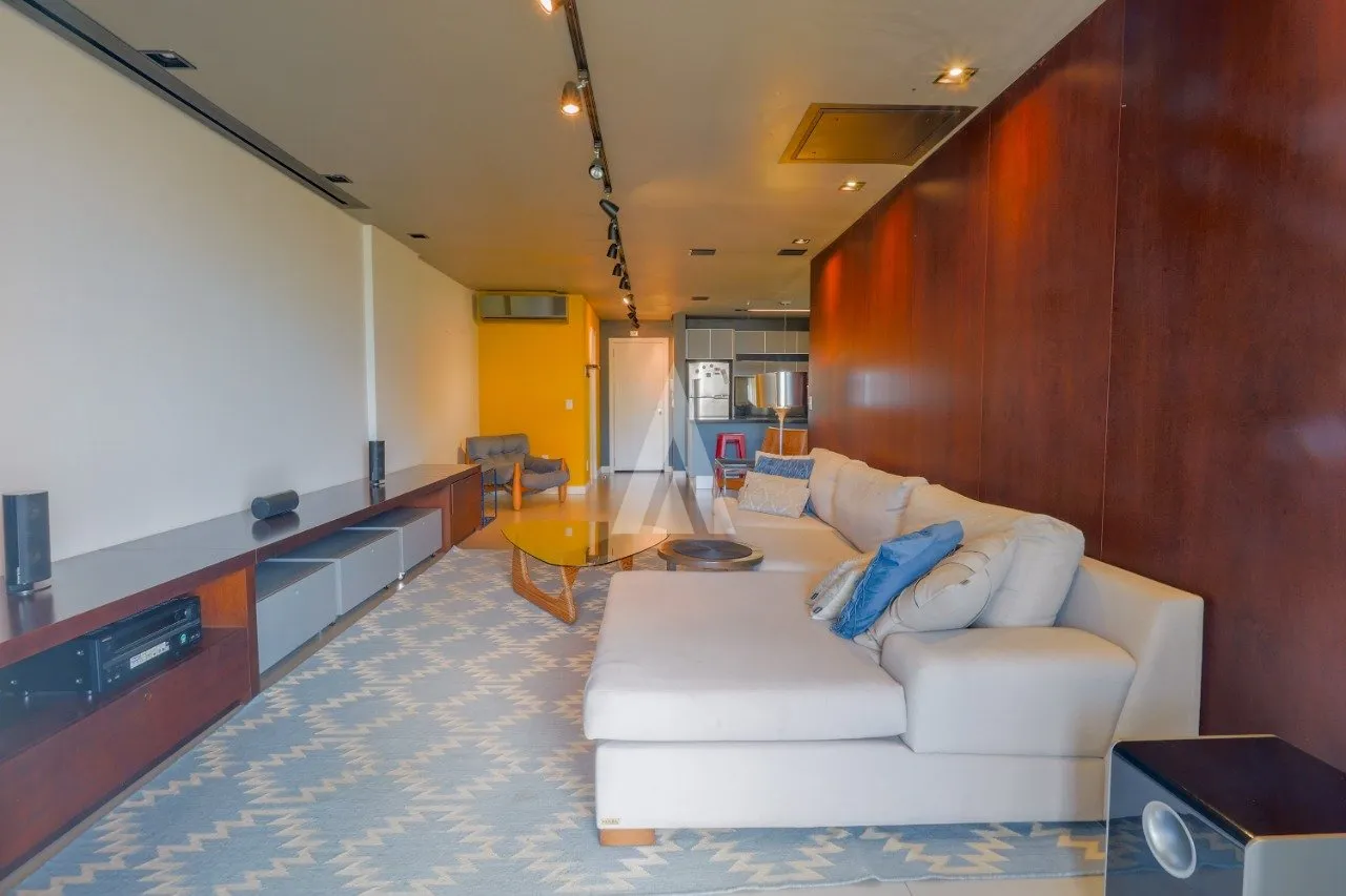Apartamento com 1 suíte à venda no bairro Atiradores em Joinville-SC. Valor: R$900.000,00. — foto 7