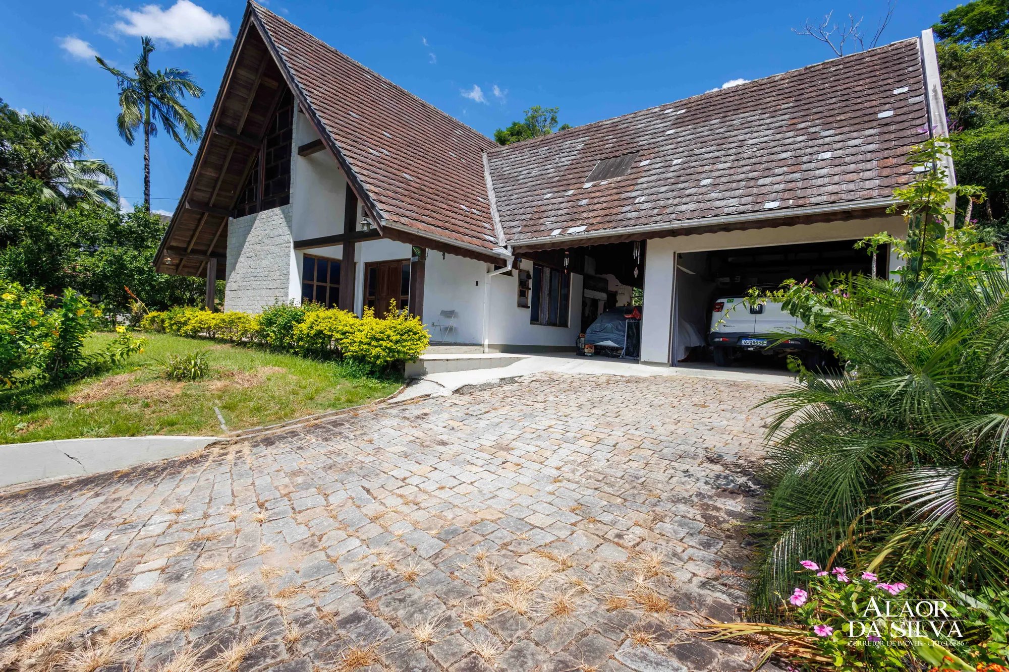 Casa Estilo Chalé Suíço Centro — foto 4