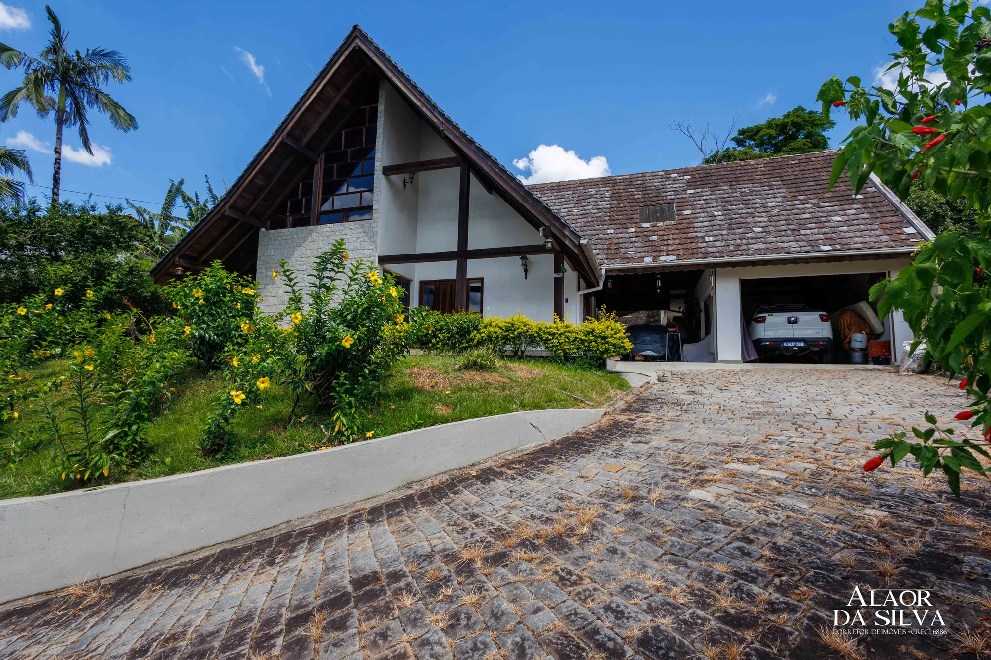 Casa Estilo Chalé Suíço Centro — foto 5