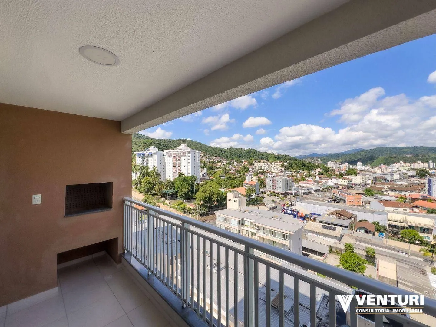 Apartamento com 2 dormitórios à venda, 64 m por R$ 395.000,00 - Garcia - Blumenau/SC - foto 1