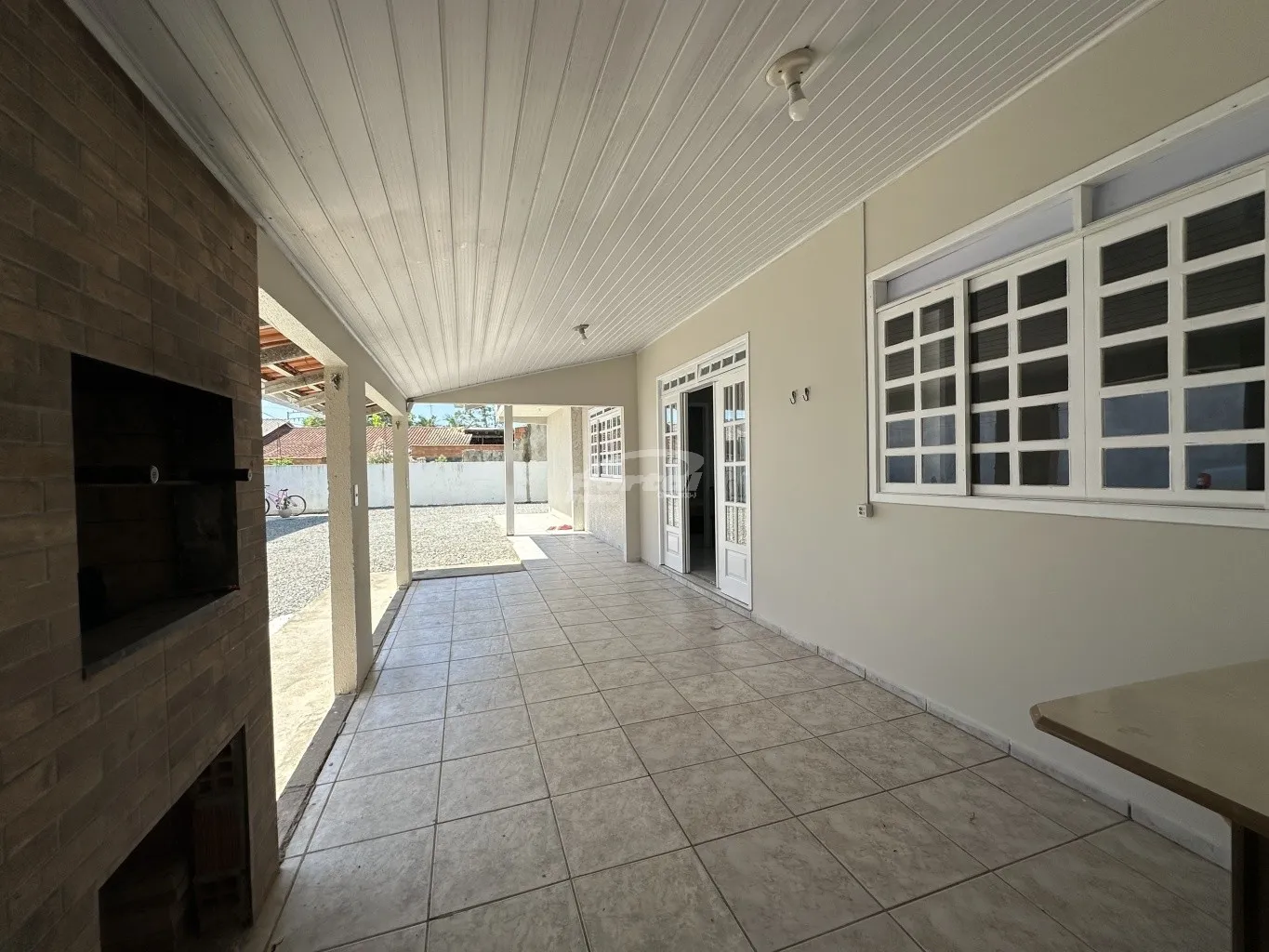 Casa em terreno compartilhado disponível para locação no bairro Itajuba, em Barra Velha/SC. (Cód. 23431) - foto 1