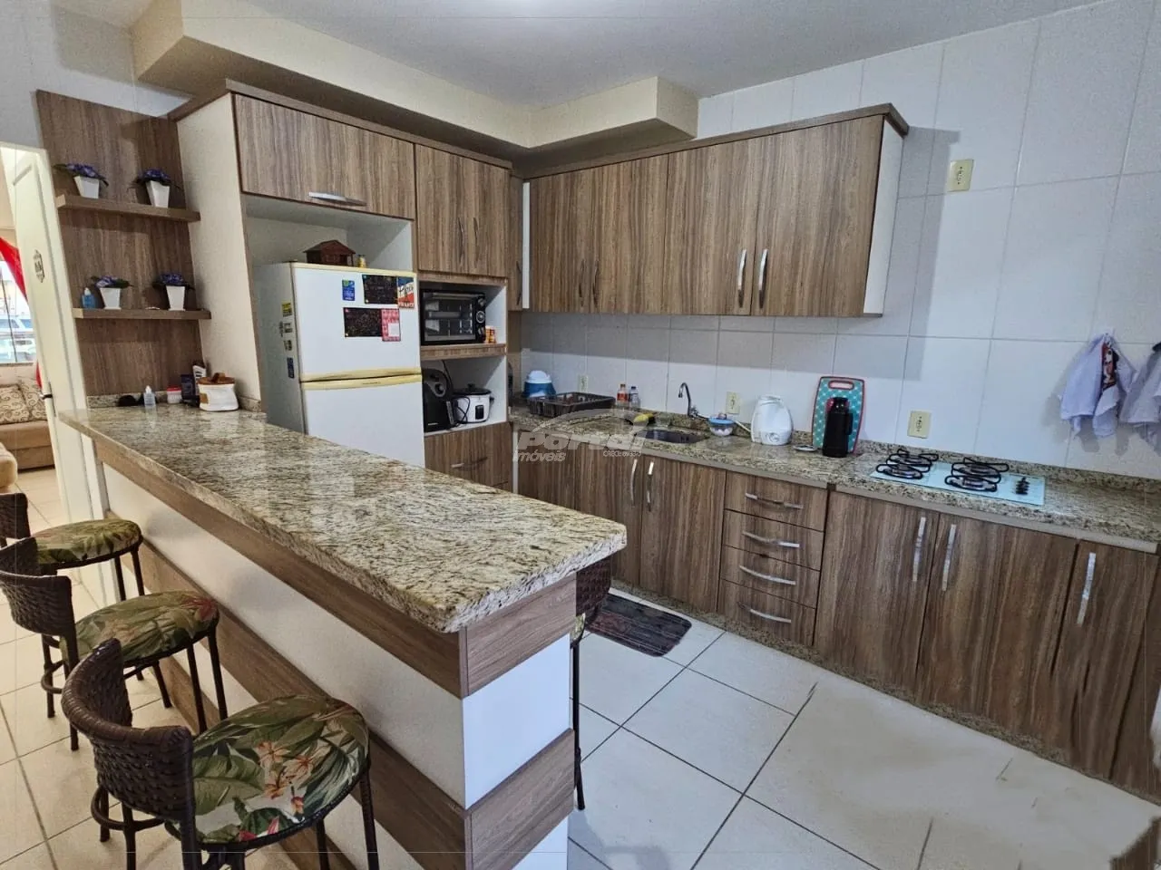 SOBRADO MOBILIADO A 500 METROS DO MAR EM BALNEÁRIO PIÇARRAS - ITACOLOMI! — foto 3