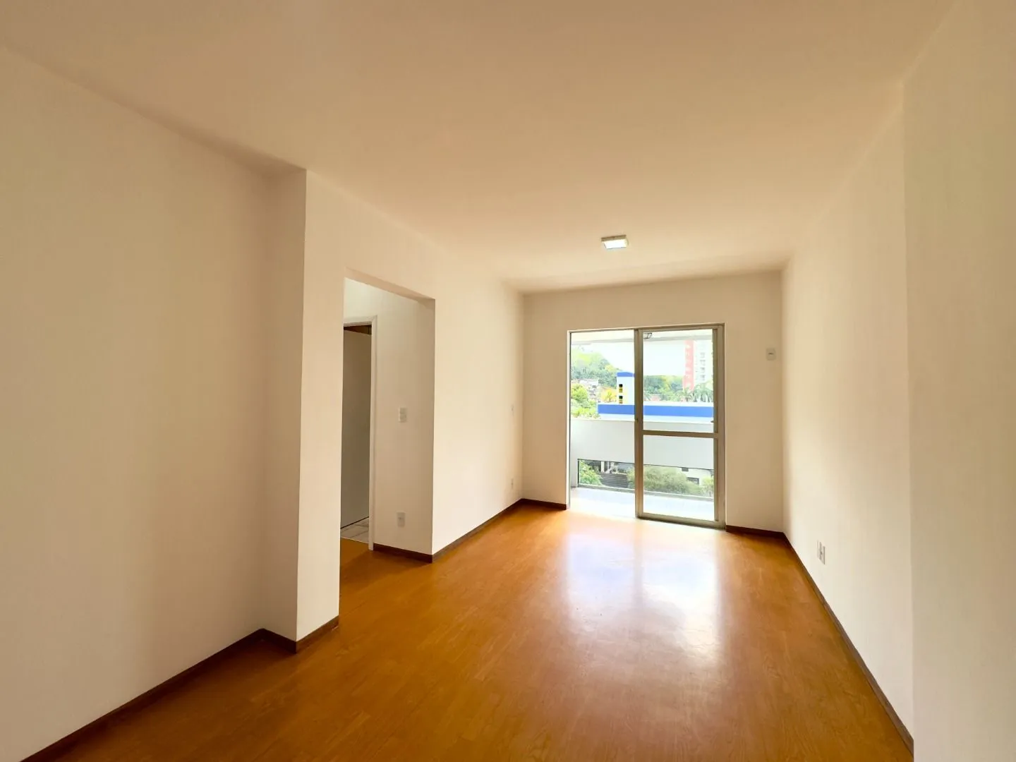 Apartamento com 2 dormitórios à venda, 68 m por R$ 430.000,00 - Vila Nova - Blumenau/SC - foto 1