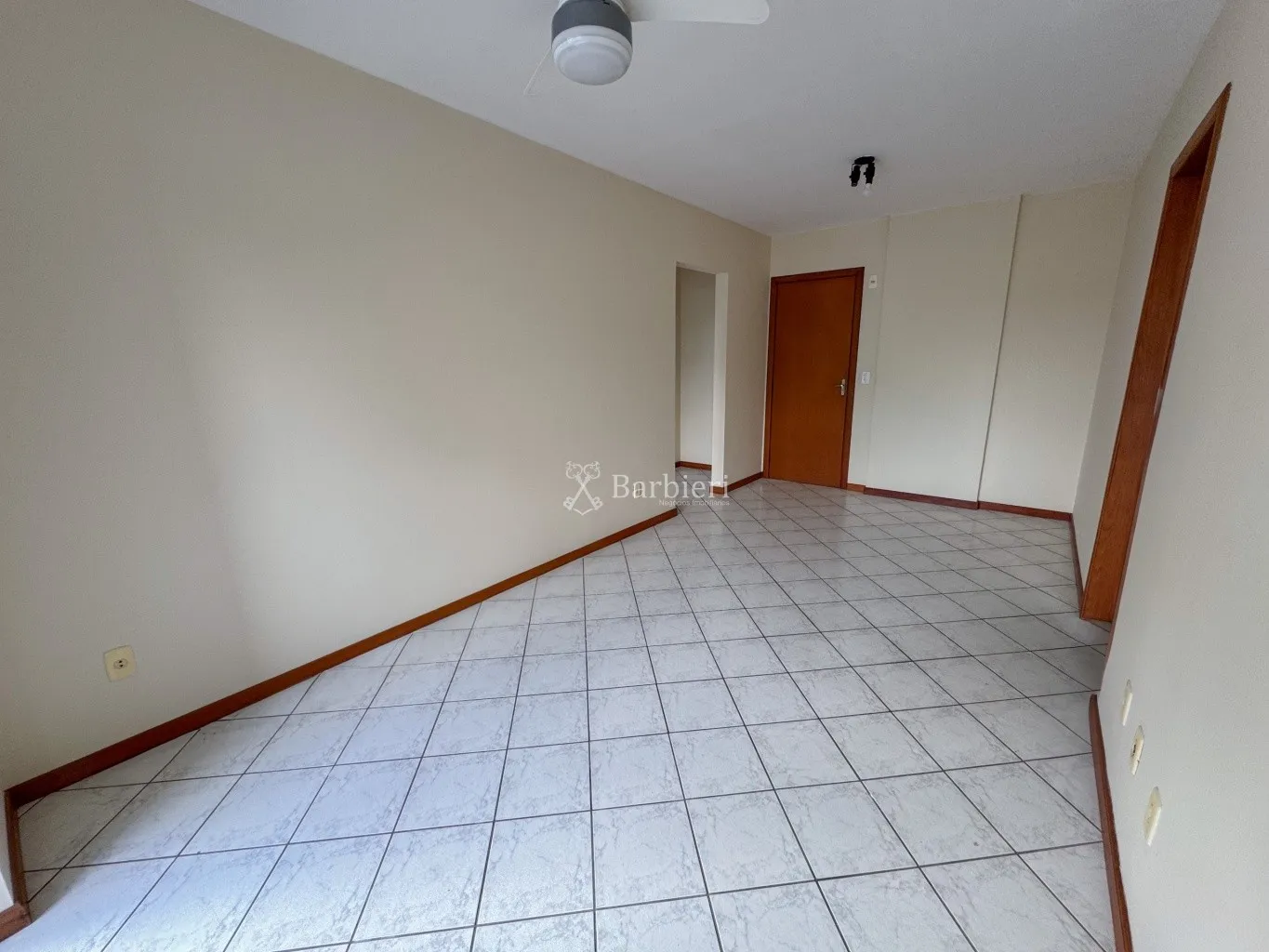 Apartamento Semi Mobiliado de 1 Dormitório com Sacada e Churrasqueira - Vila Nova, Blumenau — foto 6