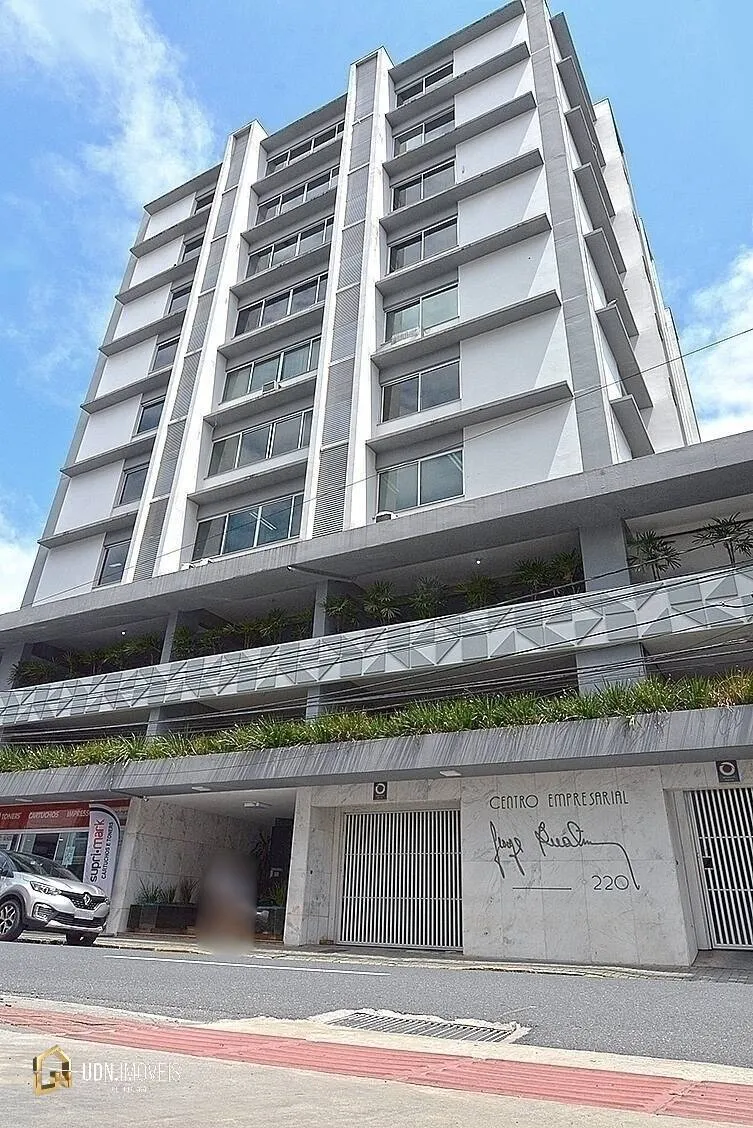 Sala Comercial Para Locação no Centro de Blumenau! - foto 1