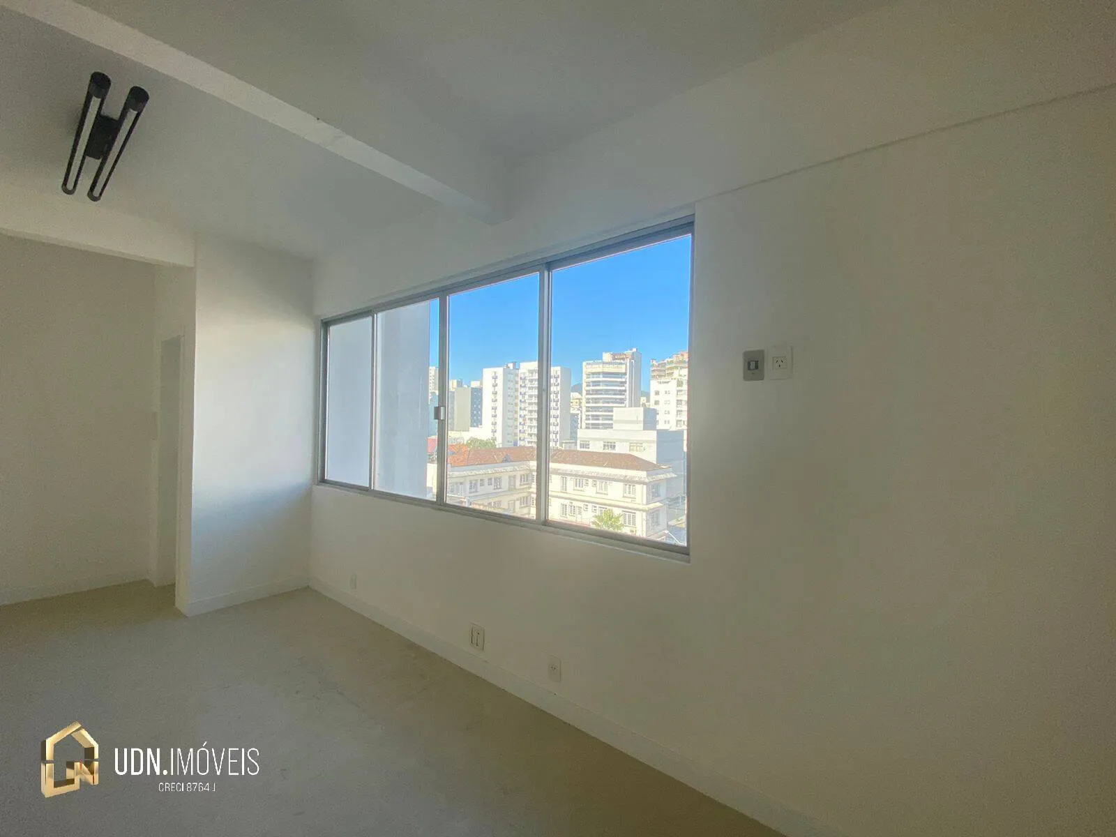 Sala Comercial Para Locação no Centro de Blumenau! — foto 4